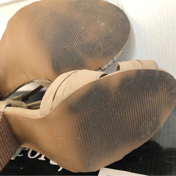 George Shoes Beige Open-Toe Heels/Sandals - Picture 10 of 10